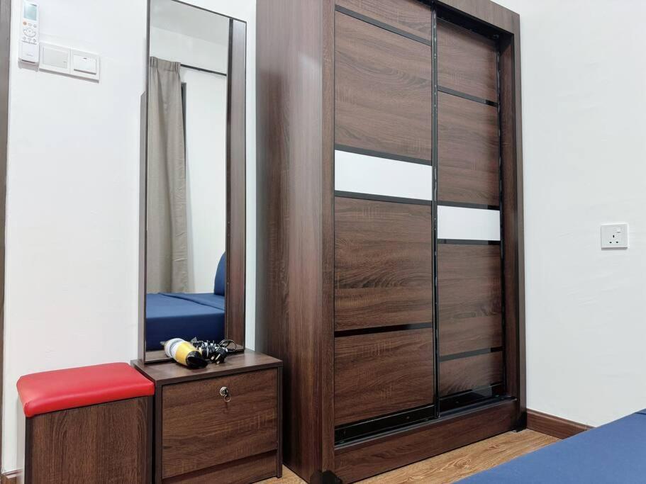 Jb Ciq Park 1-3pax High Speed Wifi Skudai Paradigm Mall Apartment Johor Bahru